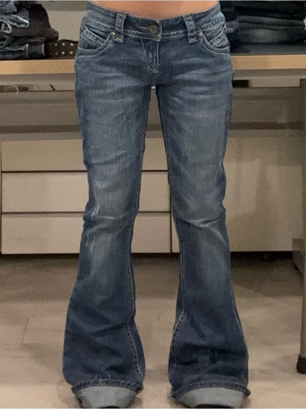 vintage lowrise flared jeans